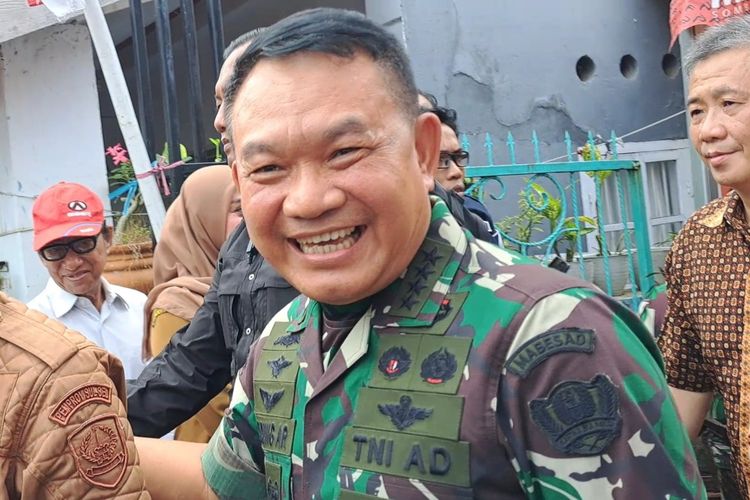 KASAD Jenderal TNI Dudung Abdurachman 