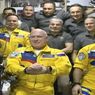 3 Kosmonaut Rusia Tiba di Stasiun Luar Angkasa dengan Seragam Kuning-Biru Khas Ukraina, Ini Penjelasan Mereka