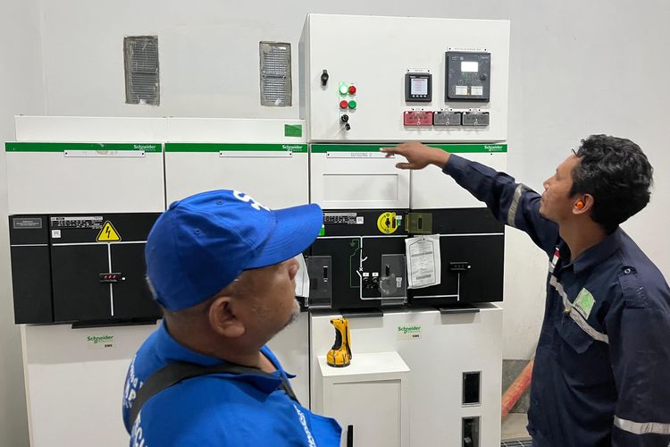 Jauh dari Daratan, 2.000 KK di Pulau Pagerungan Besar Sumenep Kini Nikmati Listrik 24 Jam