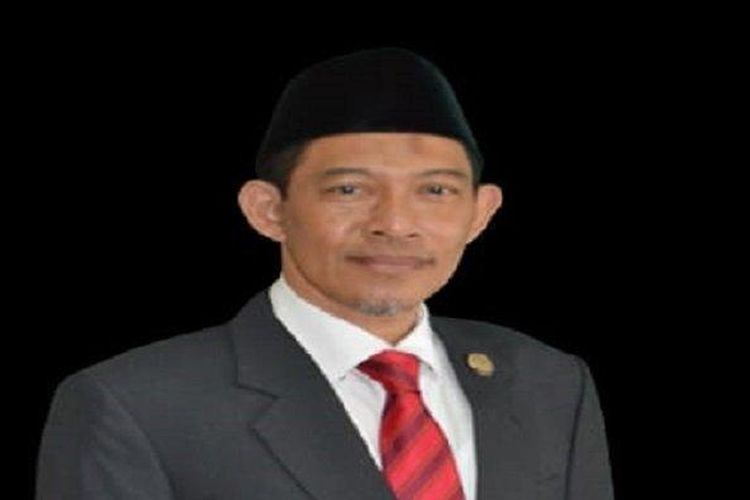 Ketua Komisi IV DPRD Kota Pontianak, Husin kurang sependapat dengan arahan Presiden Joko Widodo yang meminta kepada kalangan pejabat dan ASN untuk meniadakan buka puasa bersama selama Ramadan 1444H. 