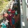 Viral, Video Pengendara Roda Dua Bobol Pagar Pembatas Jembatan Suramadu untuk Hindari Tes Swab