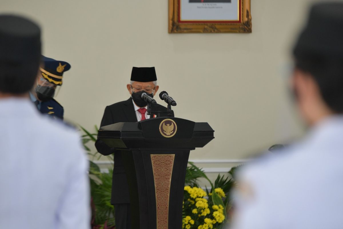 Wakil Presiden Ma'ruf Amin di acara Pelantikan Pamong Praja Muda Lulusan IPDN Angkatan XXVIII Tahun 2021 yang digelar secara luring dan daring, Selasa (3/8/2021).