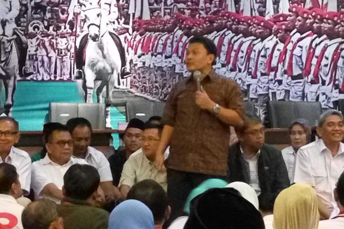 Tim pemenangan calon gubernur-wakil gubernur DKI Jakarta, Anies Baswedan-Sandiaga Uno, Mardani Ali Sera saat di kantor DPP Partai Gerindra, Jakarta Selatan, Rabu (14/12/2016).