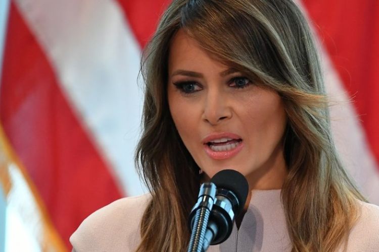 Ibu Negara Amerika Serikat Melania Trump menggelar acara penyambutan ibu negara lainnya di markas PBB di New York, Rabu (26/9/2018). (AFP/Mandel Ngan)