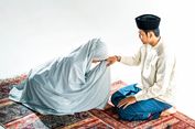 Hukum Berjabat Tangan Setelah Shalat Berjamaah, Adakah Tuntunannya?