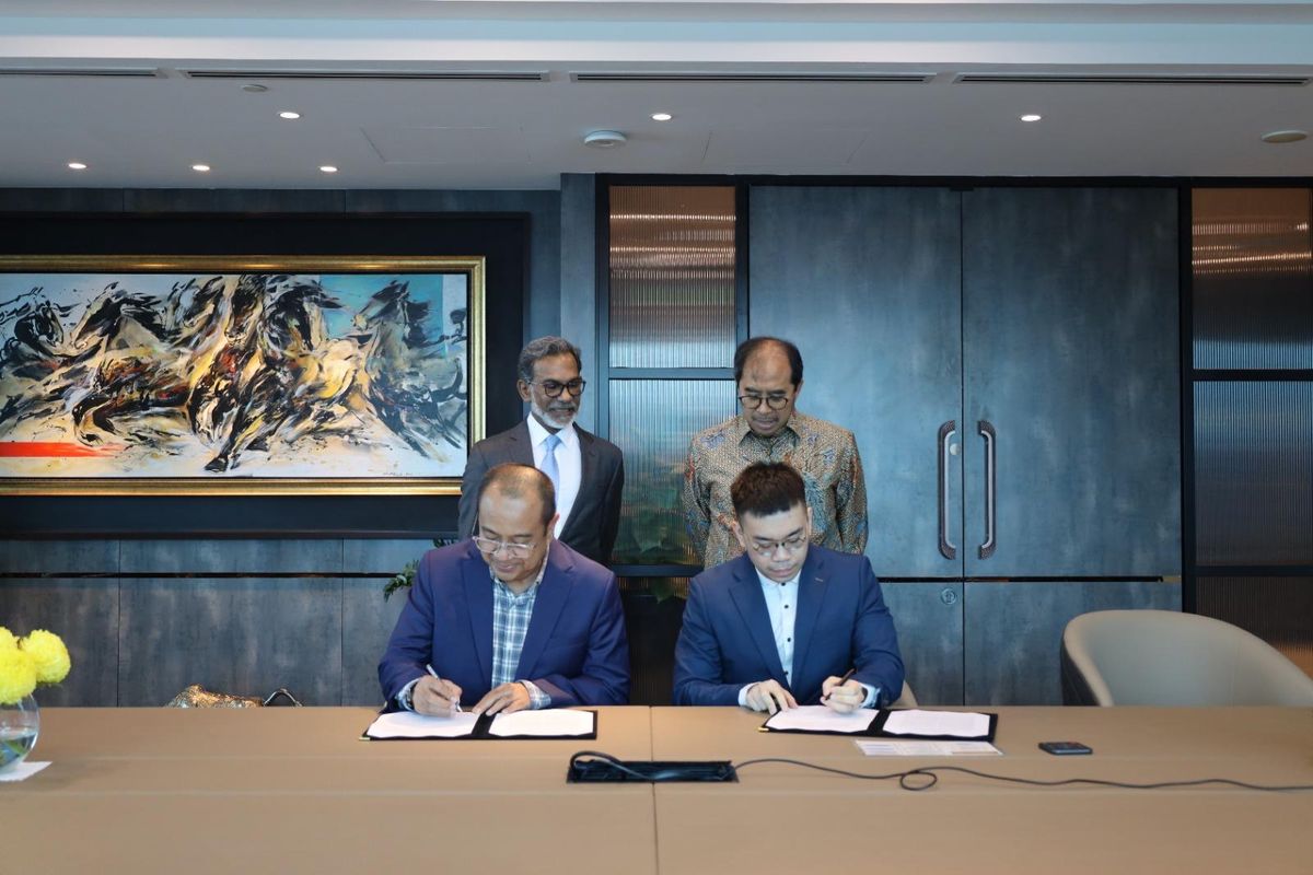 Penandatanganan perjanjian kerahasiaan (NDA) antara PAM JAYA dan Bin Zayed International di Malaysia, Senin (27/4/2026).
