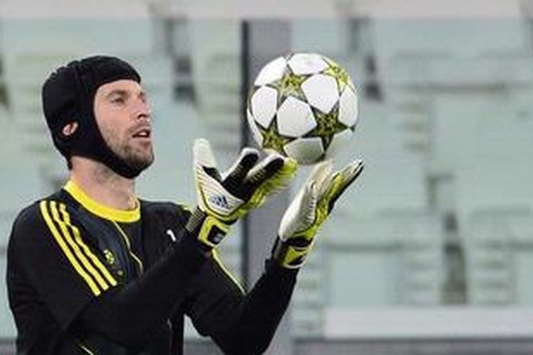 Kiper Chelsea, Petr Cech.