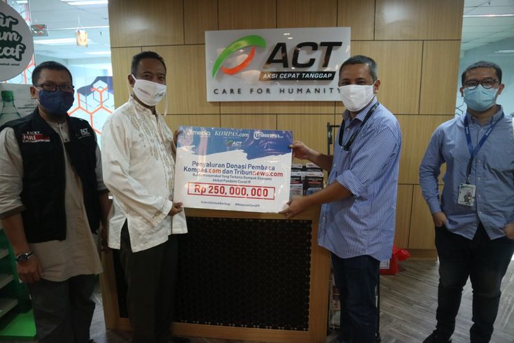 Terima kasih pembaca Kompas.com dan Tribunnews.com, donasi Anda sebesar Rp 780.843.000 telah disalurkan untuk membantu 3.728 keluarga yang terdampak pandemi Covid-19.