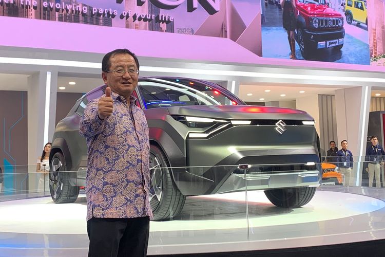 Minoru Amano, Presiden Direktur PT Suzuki Indomobil Motor saat berada di ajang Gaikindo Indonesia International Auto Show (GIIAS) 2024.