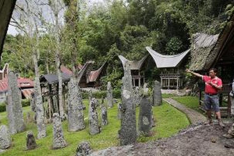 Situs purbakala Bori Parinding atau kompleks megalit Kalimbuang Bori, Kecamatan Sesean, Kabupaten Tana Toraja, Sulawesi Selatan, Rabu (30/4).
