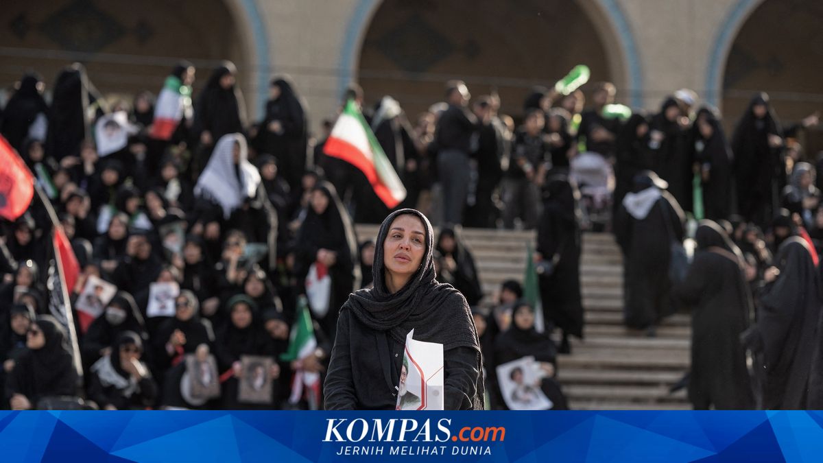 Trump Heran Jenazah Khamenei Ditangisi Banyak Orang: Saya Kira Dia Dibenci Rakyatnya
