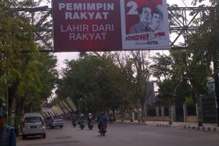 Baleho pasangan Jokowi-Kalla di Pamekasan, terpasang di sebuah billboard berukuran 5x3 di Jl. Trunojoyo.