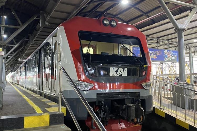 Jadwal keberangkatan KRL Solo-Jogja di bulan Juli 2024 dari Solo ke arah Yogyakarta untuk semua stasiun keberangkatan.