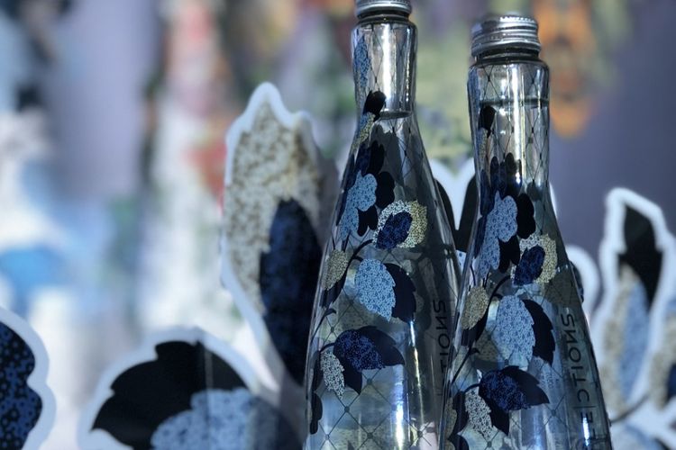 Sebastian Gunawan Aqua Reflections