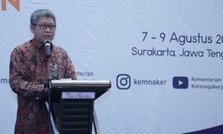 Tingkatkan Perlindungan Pekerja Migran, Kemnaker Galakkan Desmigratif