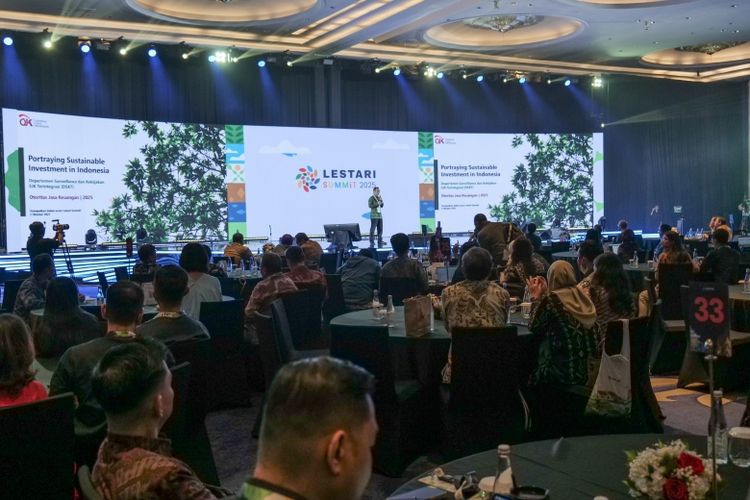 Lestari Summit 2025 diselenggarakan di Raffles Hotel Jakarta, Kamis (2/10/2025).