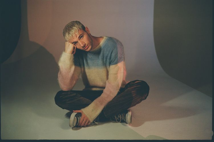 Lirik dan Chord Lagu Brooklyn Boy dari Jeremy Zucker