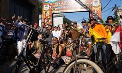 Wali Kota Semarang Lihat Peluang Usaha dari Karnaval Sepeda Tua
