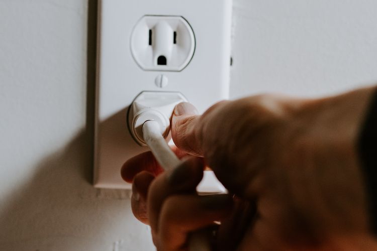 Ilustrasi listrik, soket listrik, 