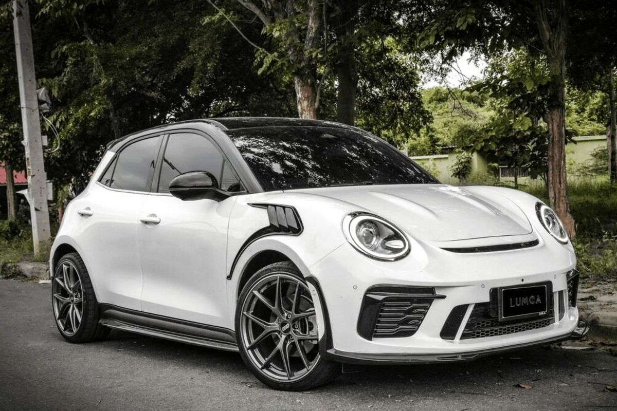 Modifikasi mobil listrik Great Wall Motor (GWM) Ora 03 berubah jadi seperti Porsche 911 GT3 RS versi hatchback.