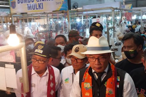 Tinjau Harga Bahan Pokok di Pasar Sukatani Depok, Ridwan Kamil Perkenalkan Cara Belanja Nontunai