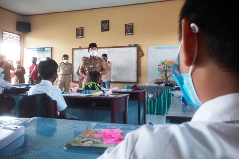 Jumpai Siswa Lupa Cara Membaca Saat Kunjungi Sekolah, Bupati Cianjur: Perhatian dari Orangtua Kurang