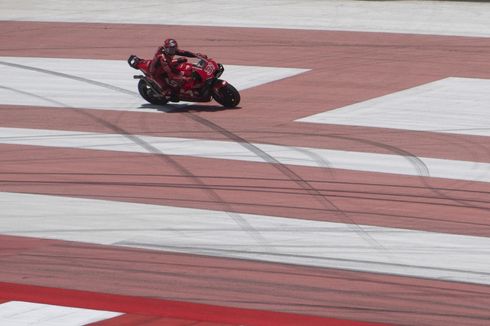 Hasil Practice MotoGP Indonesia 2023: Espargaro Tercepat, Pebalap Jatuh di Tikungan 11