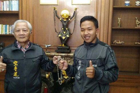 Kisah Fauzan, Juara Dunia Karate yang Menjajal Jadi Anggota Satpol PP