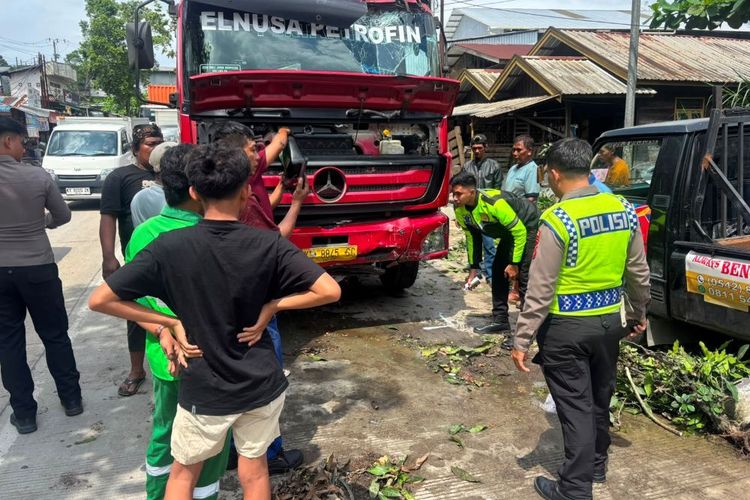 Kronologi Kecelakaan Maut Truk Pengangkut BBM Vs 3 Motor di Balikpapan, Tewaskan 1 Orang