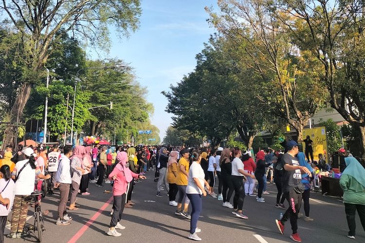 Suasana Car Free Day (CFD) di Kota Solo, Jawa Tengah