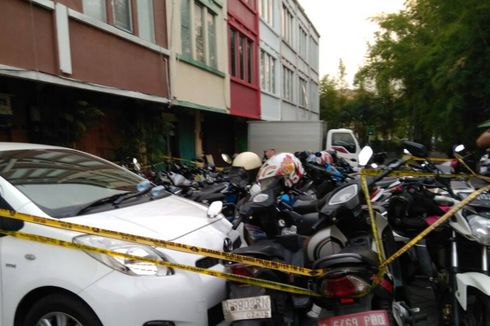 Siapa Pengguna Sepeda Motor Plat Merah di Lokasi Pesta Kaum 