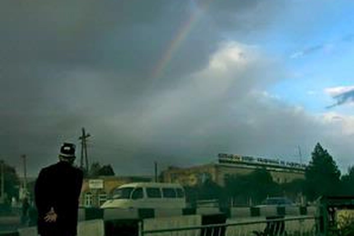 Tajikistan, negeri eksotis di pelosok Asia Tengah, menjanjikan petualangan yang menantang.