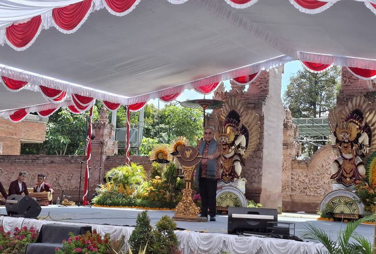 Ketua MPR: Perang Bikin Kehidupan Sulit, Harga Bensin dan Kebutuhan Naik