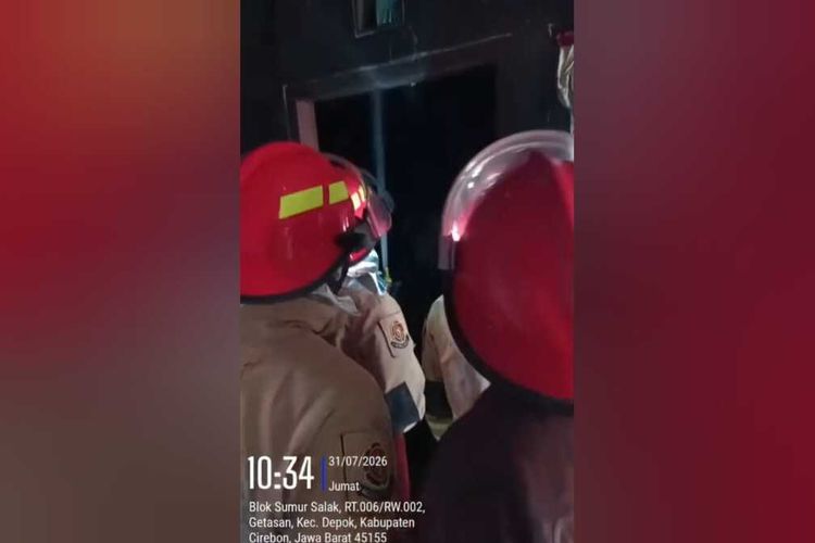 Ayah dan Bayinya Tewas dalam Kebakaran Rumah di Cirebon