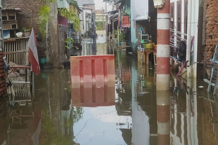 Banjir rob yang terjadi di Tambak Lorok, Kota Semarang, Jawa Tengah. Kamis (23/6/2022)