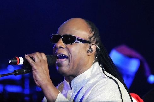 Stevie Wonder Merasa Lebih Muda Setelah jalani Transplantasi Ginjal