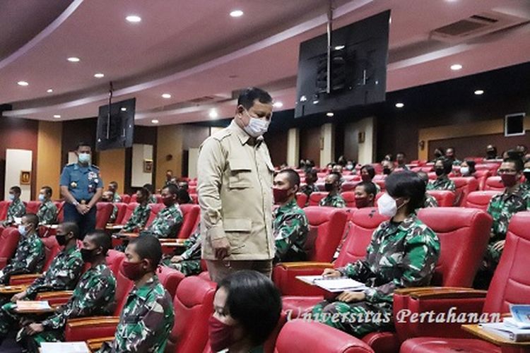 Menhan RI Prabowo Subianto berikan kuliah umum kepada Kadet Mahasiswa S1 Unhan
