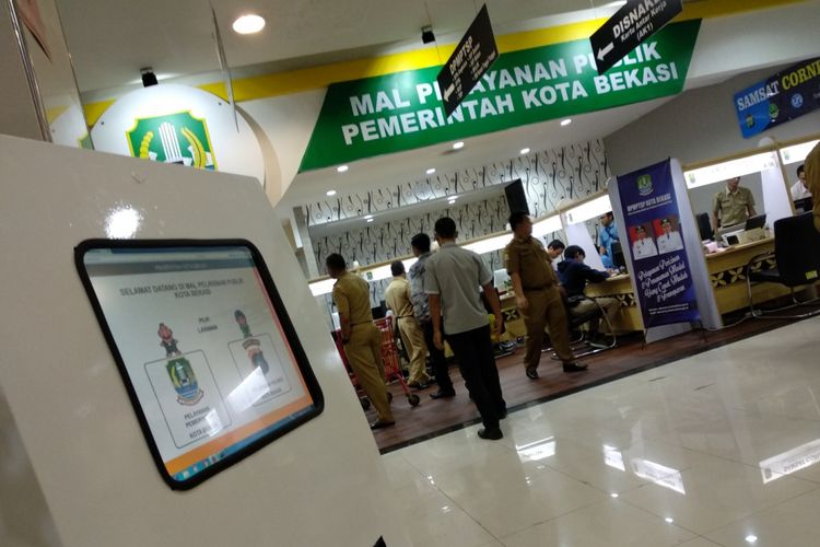 Mal Pelayanan Publik resmi dibuka di Bekasi, Senin (12/2/2018). Berbagai keperluan pengurusan surat dapat dilakukan di sinj