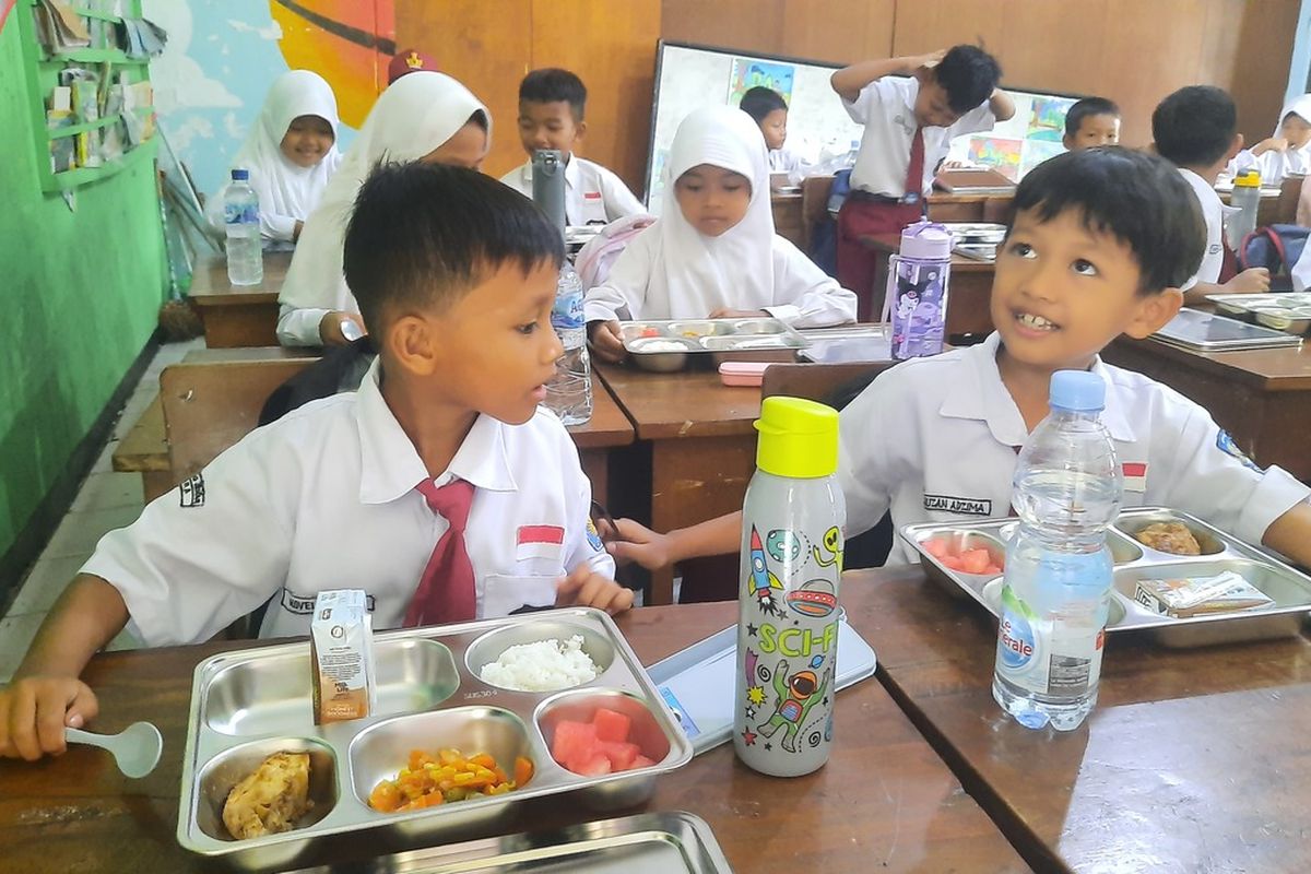 Program Makan Bergizi Gratis di Blora Dimulai Hari Ini, Ada Siswa Enggak Suka Nasi