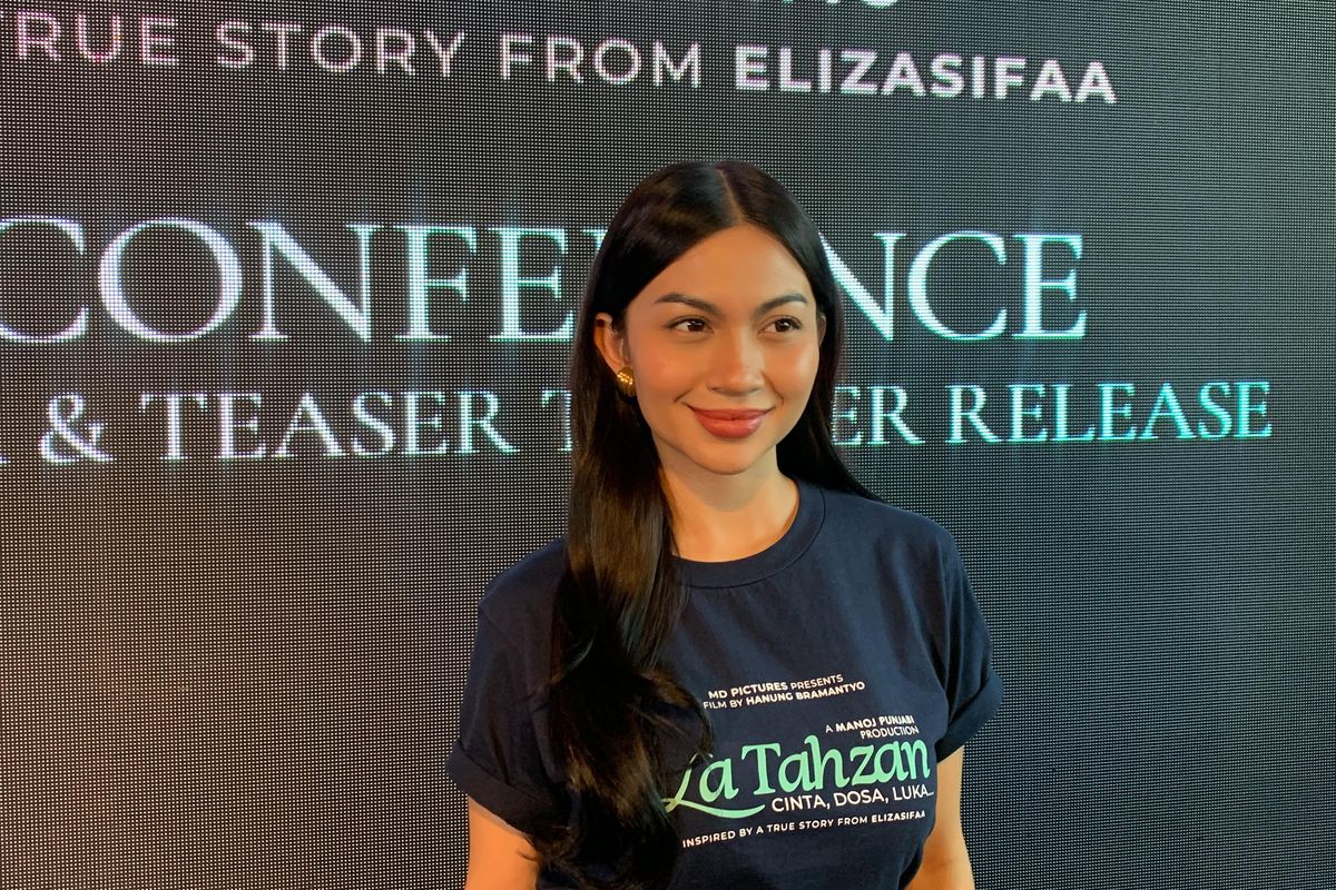 Ariel Tatum dalam peluncuran teaser trailer film La Tahzan di MD Place, Kamis (13/3/2025).