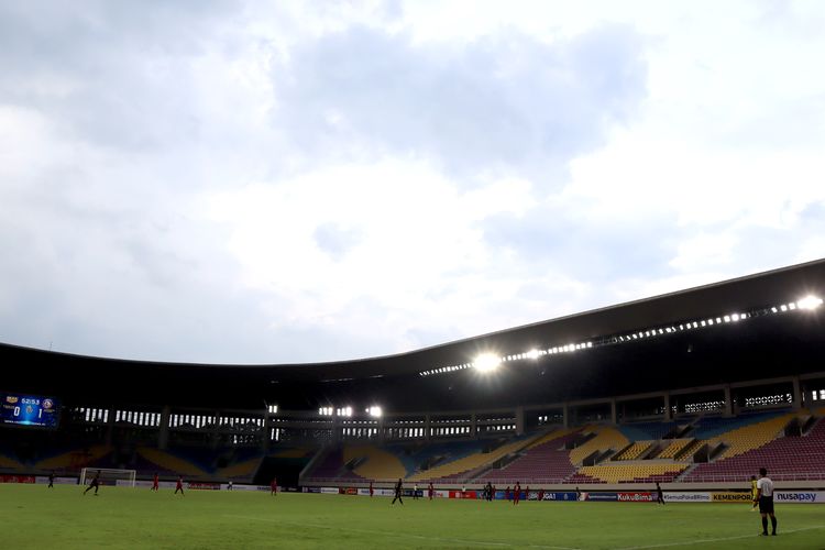 Stadion Manahan Solo digunakan selama lanjutan Liga 1 2022-2023 yang menggunakan sistem bubble mulai tgl.5-24 Desember 2022. Terkini, Stadion Manahan Solo bakal menjadi venue semifinal dan final Piala Dunia U17 2023.