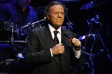 Lirik dan Chord Lagu Crazy - Julio Iglesias