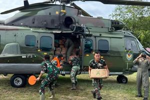 Akses Terputus, Bantuan Logistik ke Lokasi Banjir Sumatera Dikirim pakai Helikopter
