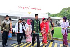 Jokowi Tetapkan 24 Juli sebagai Hari Kebaya Nasional