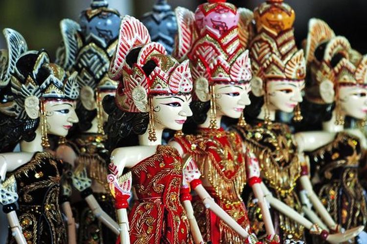 7 Contoh Karya Seni Rupa Tradisional dan Ciri-Cirinya yang Perlu Kamu ...