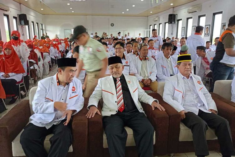 Presiden PKS Ahmad Syaikhu saat ke DPW PKS DIY, Minggu (5/3/2022)