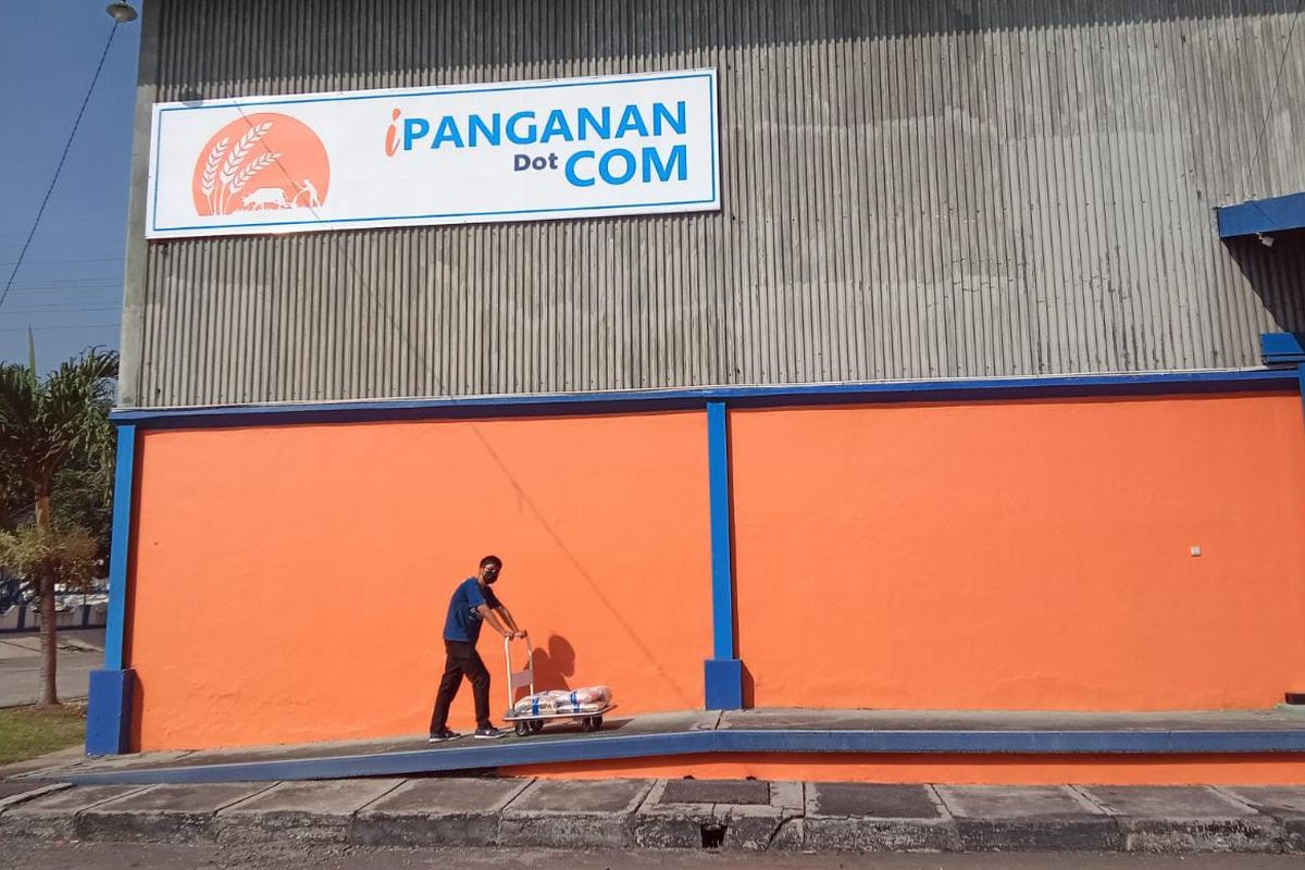 Gudang iPangananDotCom di Semarang