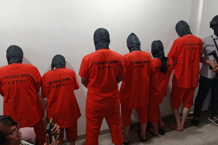 BNN Bongkar Modus Baru Penyelundupan Vape Narkoba di Batam, Dua WNA Diburu