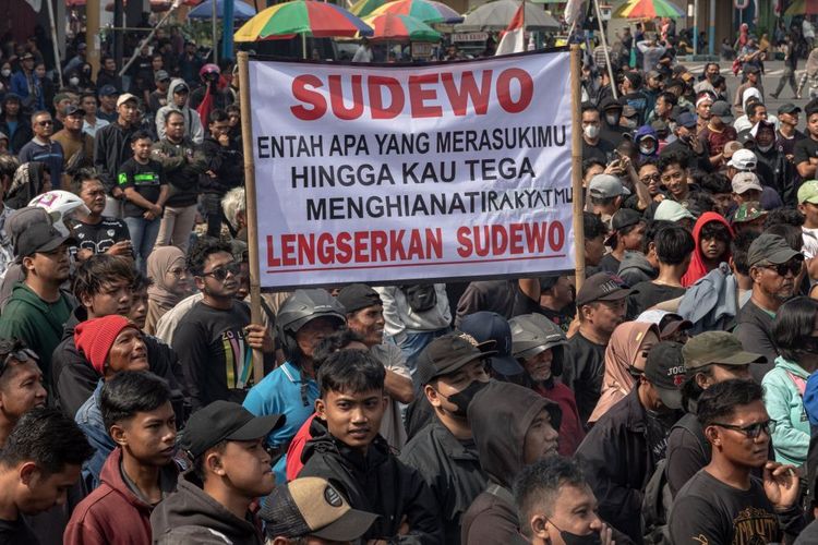 Polisi Amankan 11 Provokator dalam Demo Pati Berujung Ricuh, 34 Orang Terluka