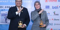 Dewi Aryani Suzana dan Harwan Muldidarmawan Raih Penghargaan The Next Future Leader 2025 dari Infobank